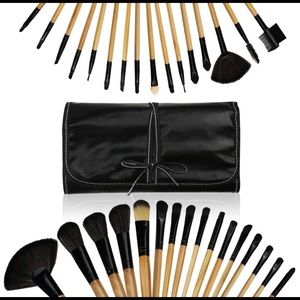 FlatLED Makeup Brushes, 32 PCS (Wooden)